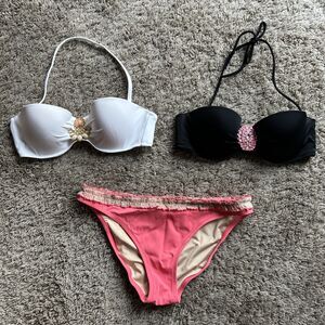 VICTORIA'S SECRET 34C/36B Swim Suit BIKINI TOP JEWEL & Black BOTTOMS Sz M V24